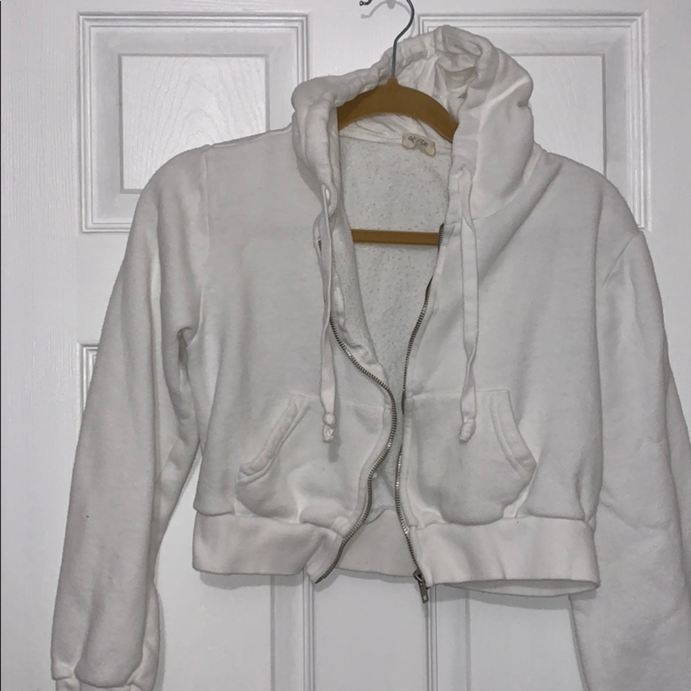 Cropped white sweater